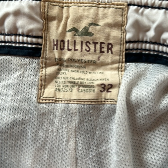 Mens Hollister Swim Board Shorts 32 floral design - Picture 2 of 4